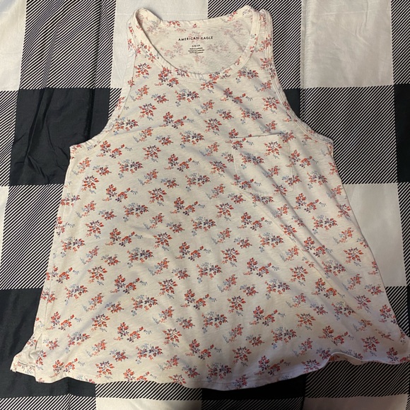 Women’s shirts - Picture 6 of 6